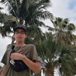 Meet your Posher, Anthony